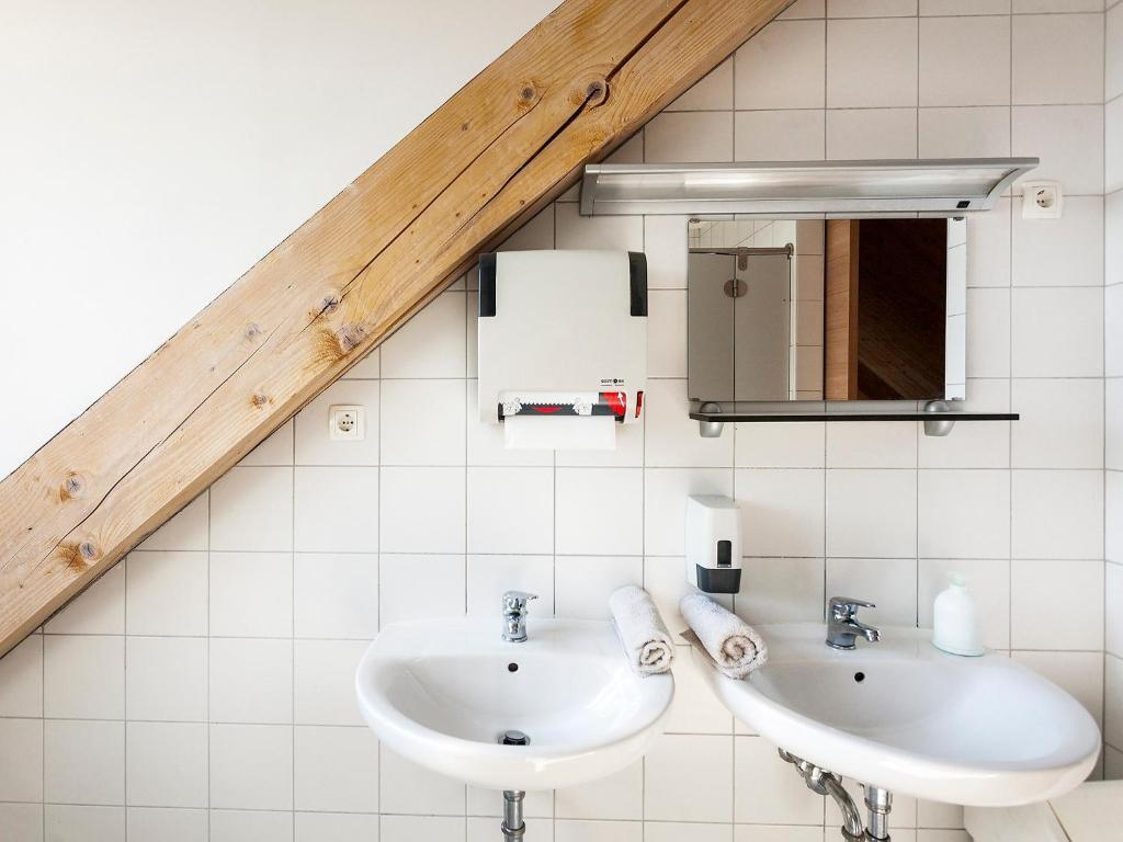 Hostel Situla Novo Mesto Cameră foto