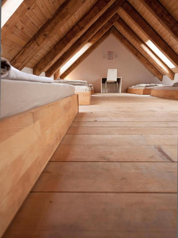 Hostel Situla Novo Mesto Cameră foto
